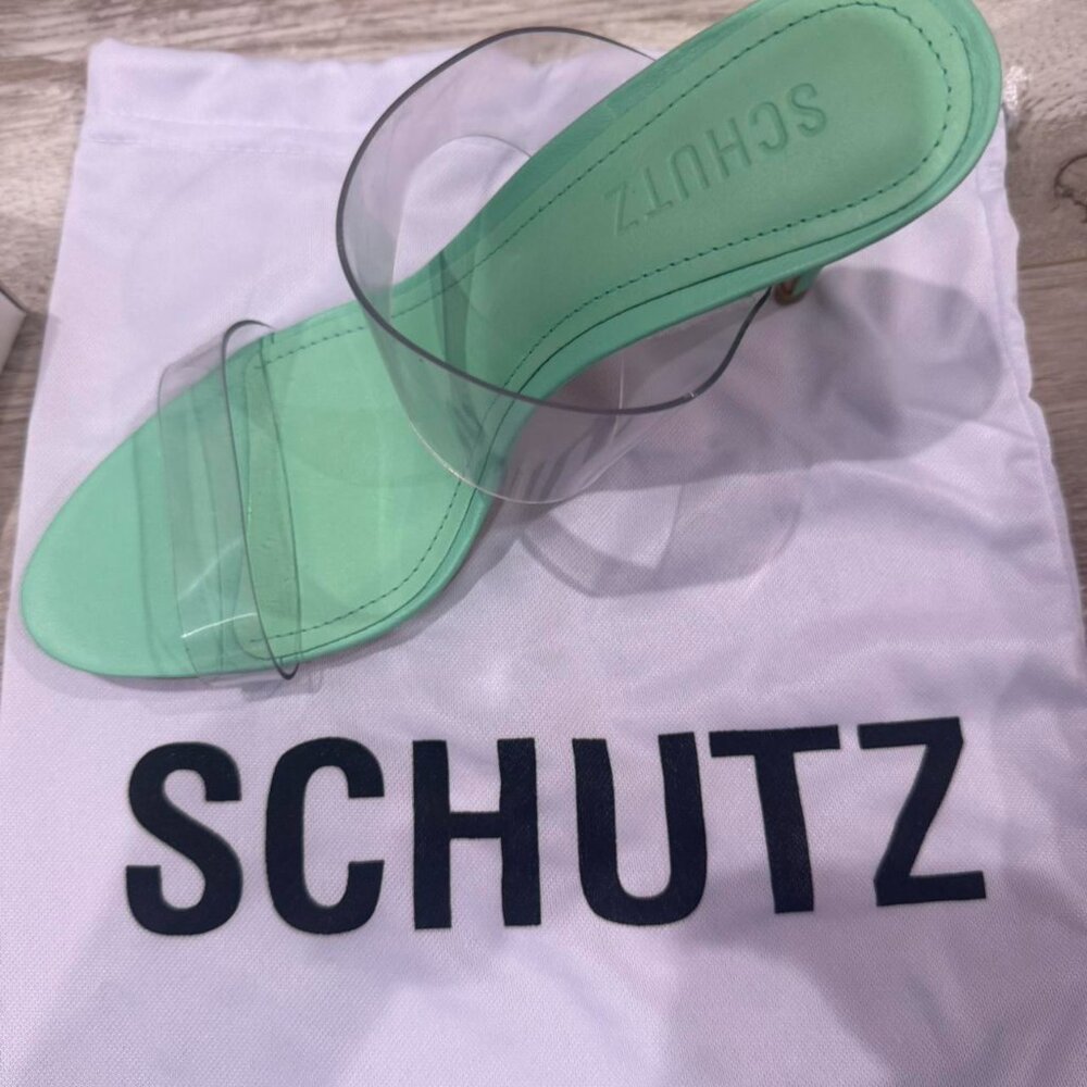 BRAND NEW NEVER WORN SHUTZ ARIELLA DEEP MINT CLEAR STRAP SANDALS